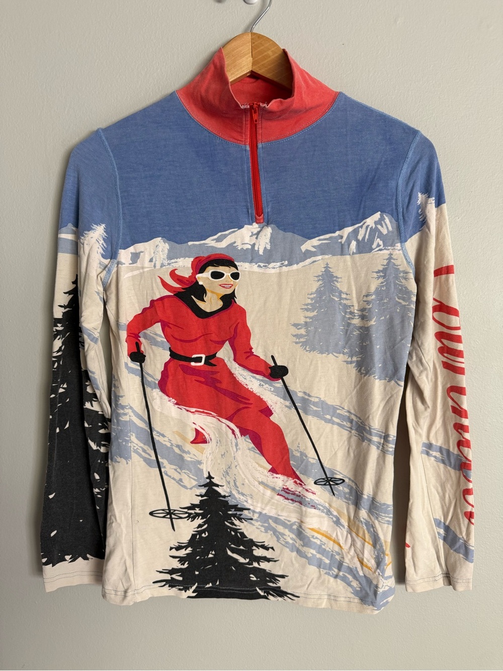 Neve Women’s M Vintage 1/4 Zip Ski Red and Blue Ski Graphic Sweater Top